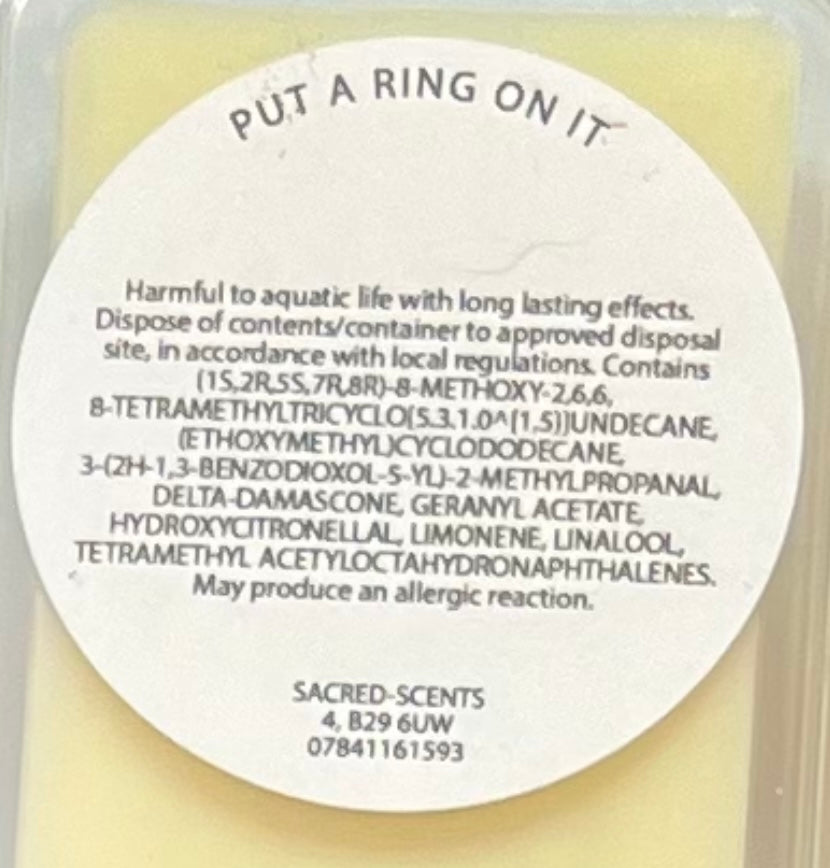 Put A Ring On It Wax Melt Clamshell