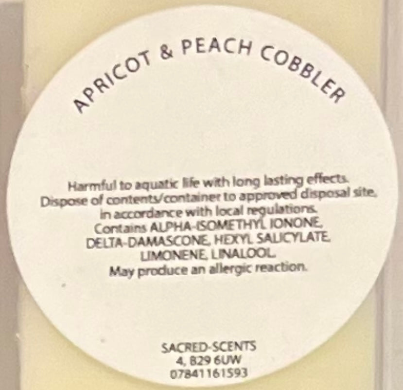 Apricot & Peach Cobbler wax melt clamshell