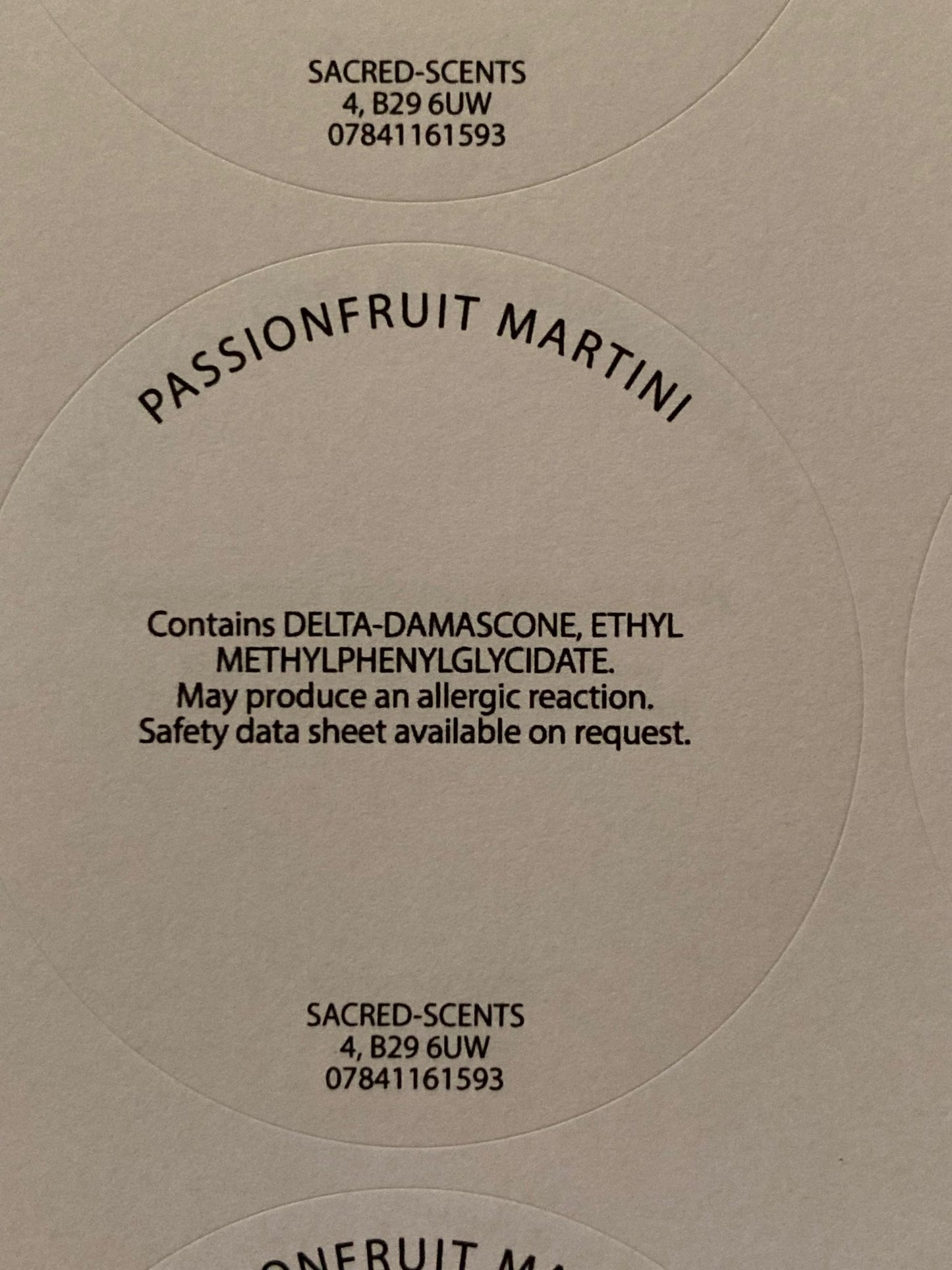 Passionfruit Martini Wax Melt Clamshell
