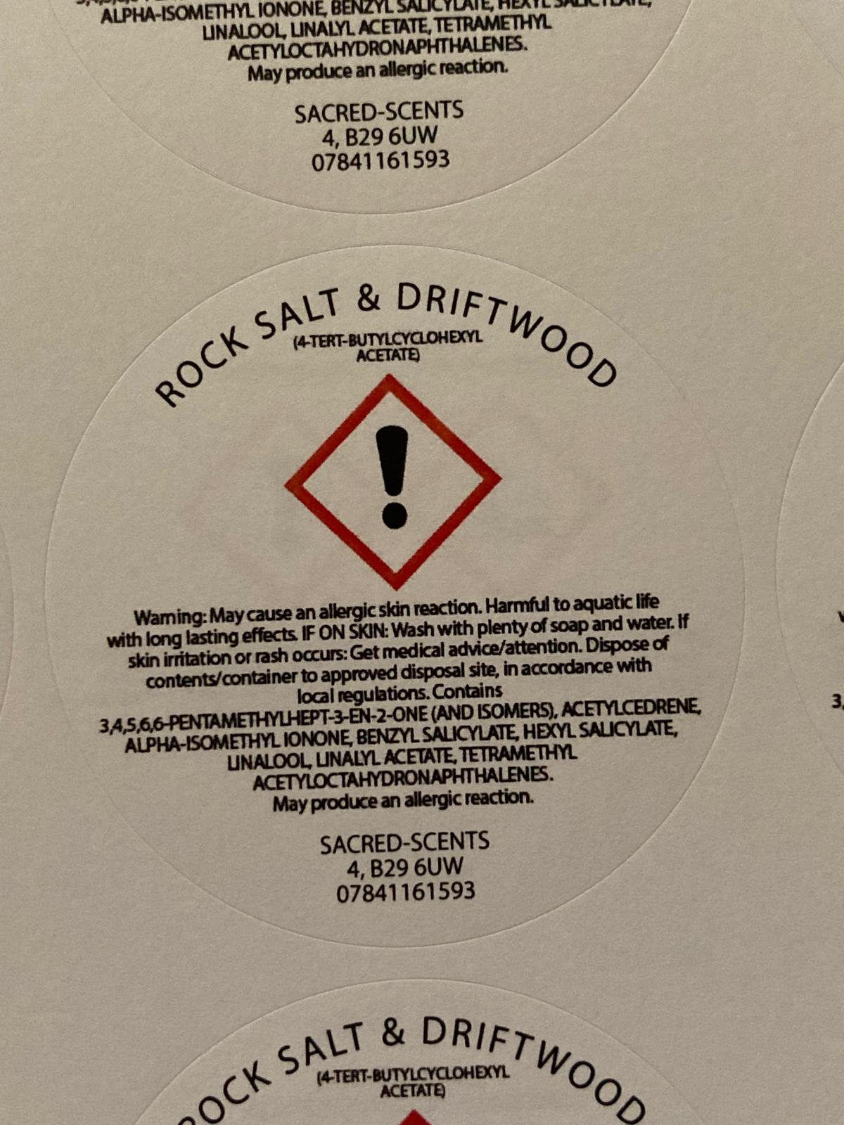 Rock Salt & Driftwood Wax Melt Clamshell