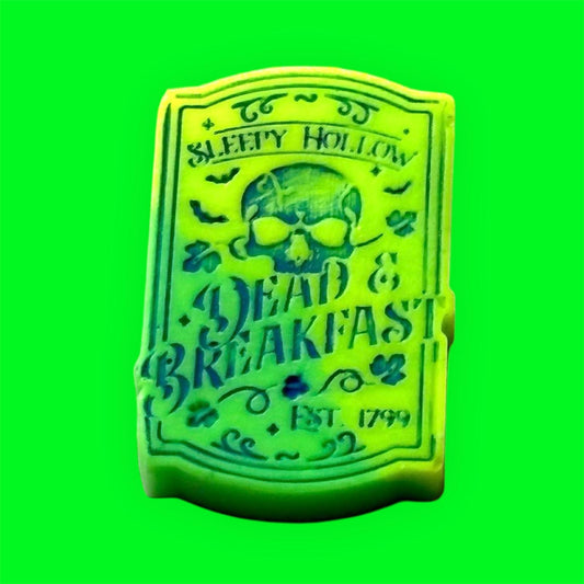 Dead & Breakfast wax melt shape