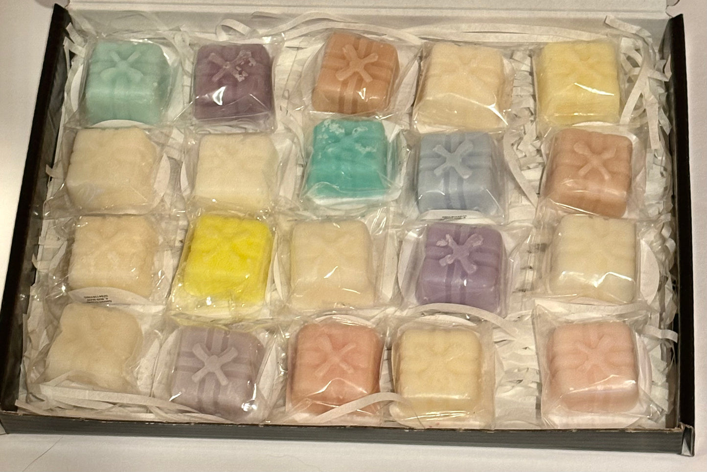 Wax melt sample box