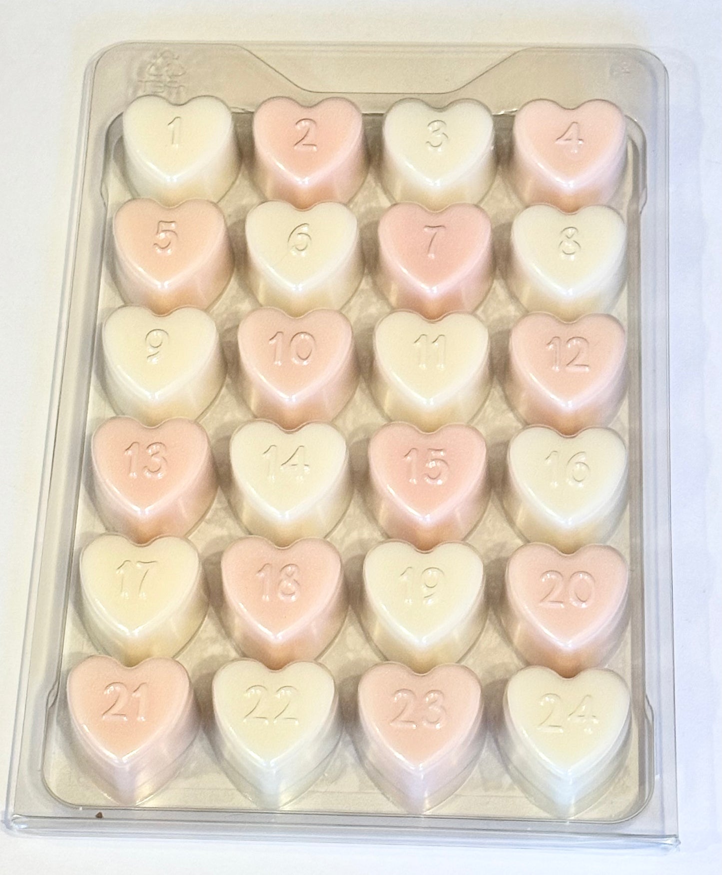 24-Day Wax Melt Advent Calendar – Christmas Heart Collection