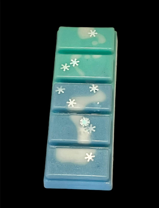 Frosted Eucalyptus Wax Melt Clamshell
