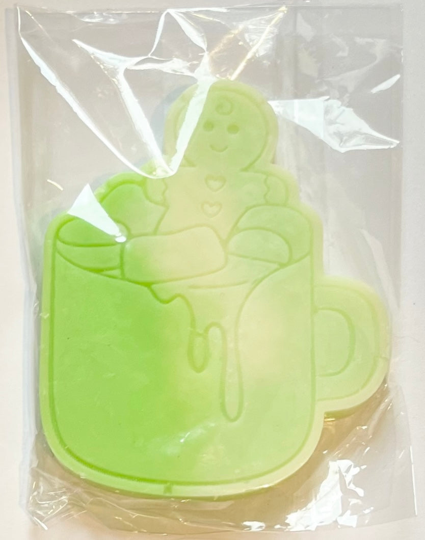 Gingerbread Man in a Cup of Hot Chocolate wax melt shape