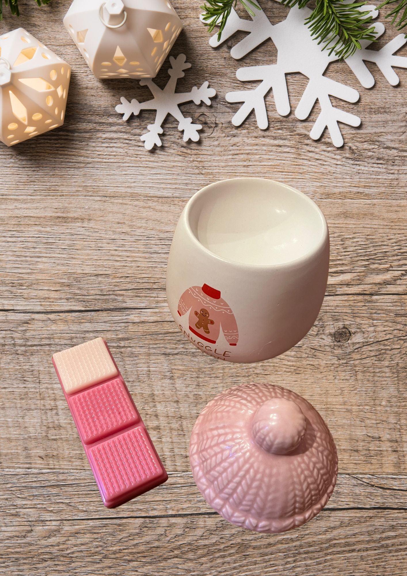 Winter Cherry & Ginger Frosting clamshell