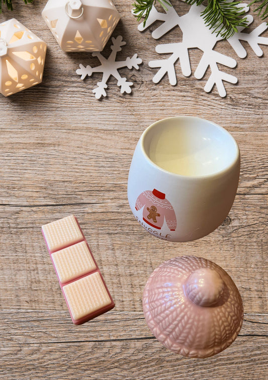 Winter Berries clamshell