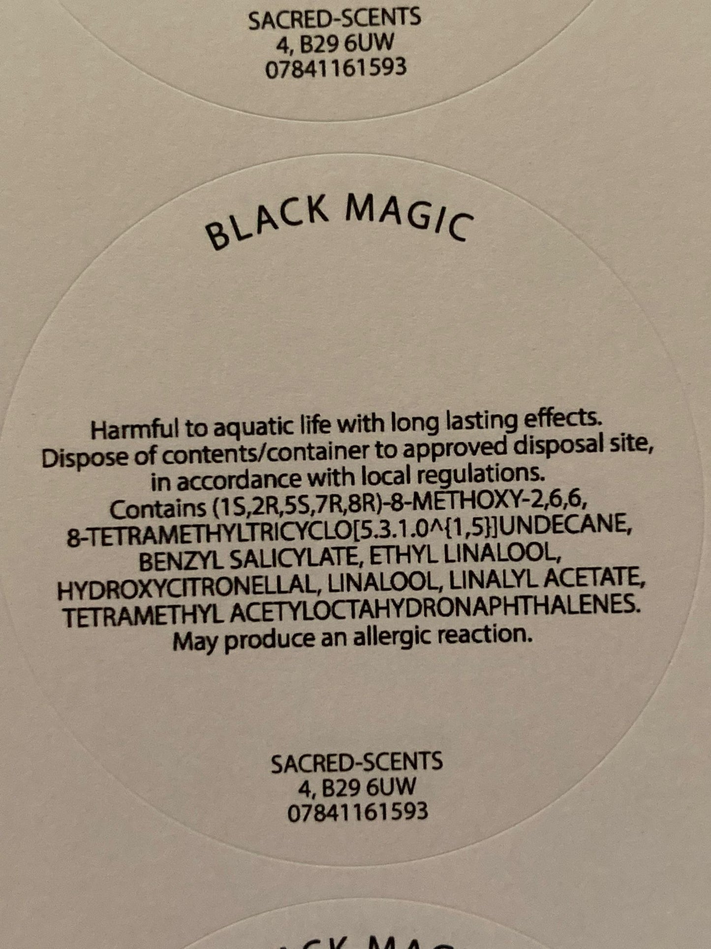 Black Magic clamshell