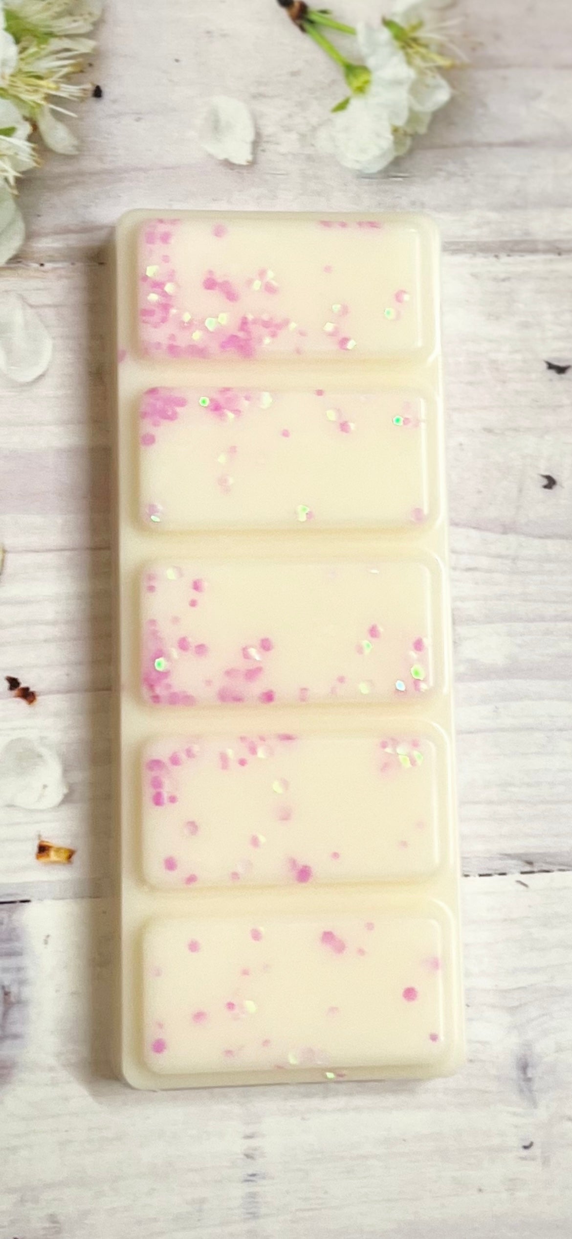 Lily of the Valley clamshell